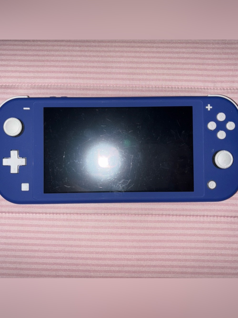 Nintendo Switch Lite in Dark Blue